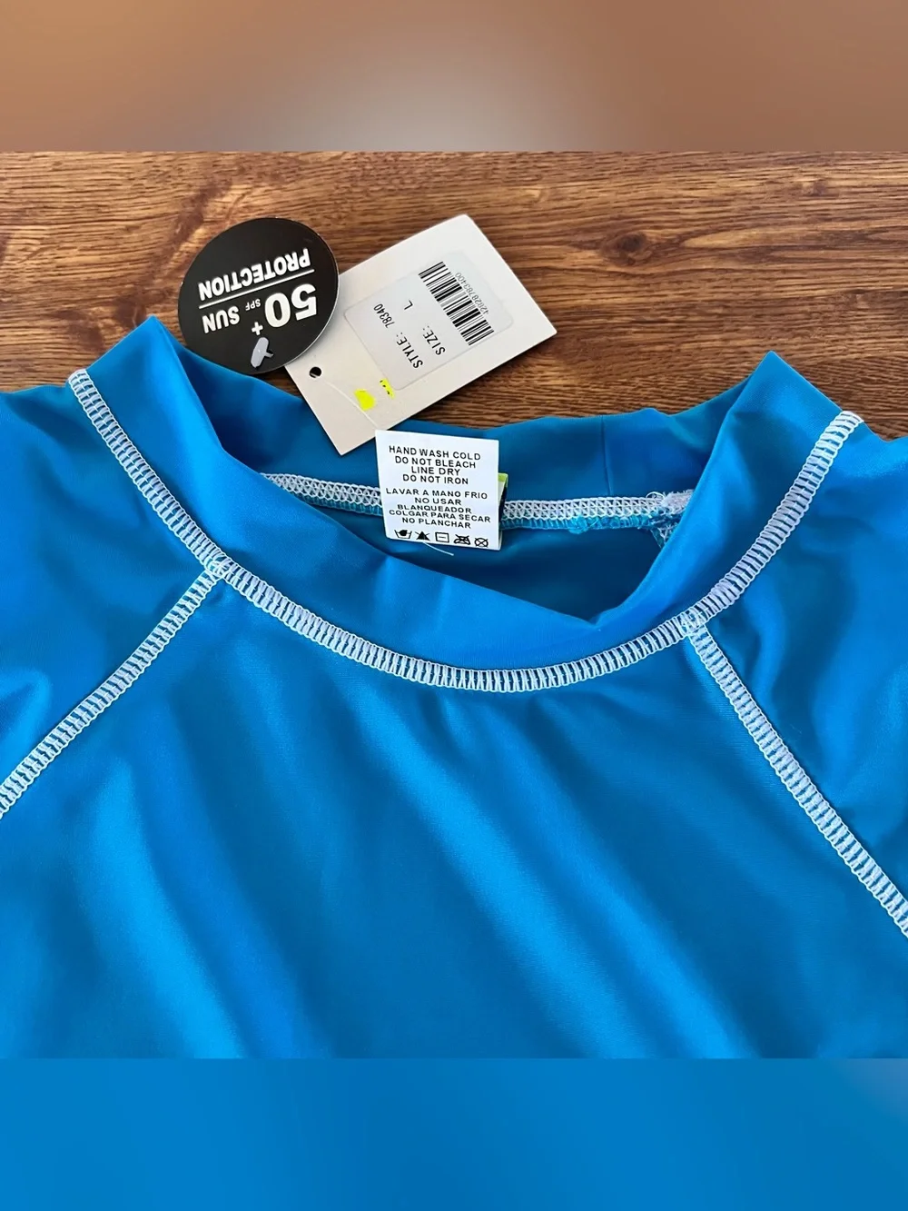 Boys size Large Castaways Rash Guard NWT